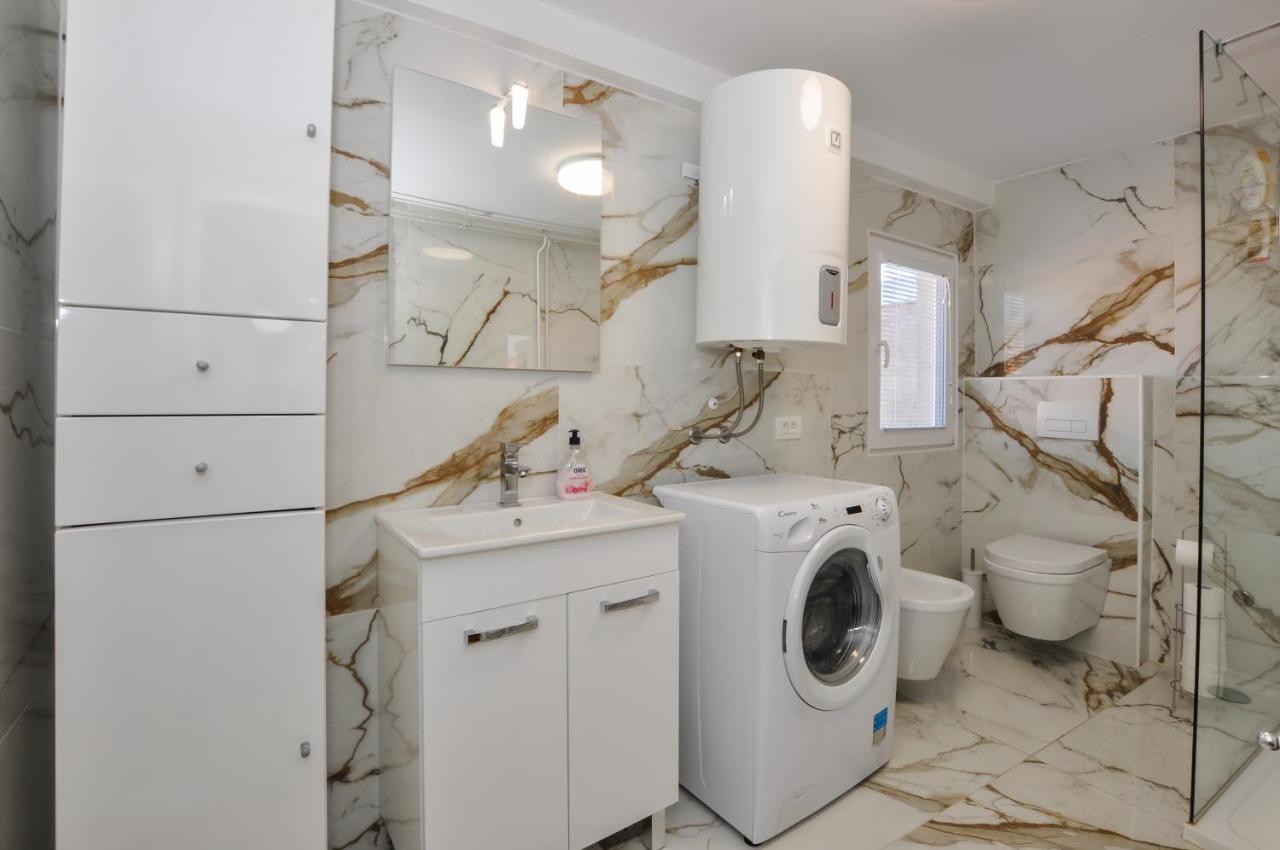 Apartment Katarina Koper - Old Historic Centre With Free Parking Dış mekan fotoğraf