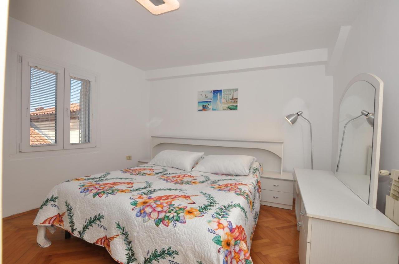 Apartment Katarina Koper - Old Historic Centre With Free Parking Dış mekan fotoğraf
